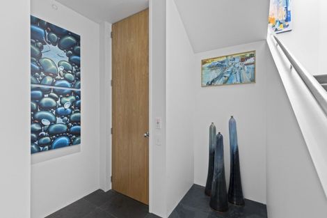 Photo of property in 5 Barrett Road, Spotswood, New Plymouth, 4310