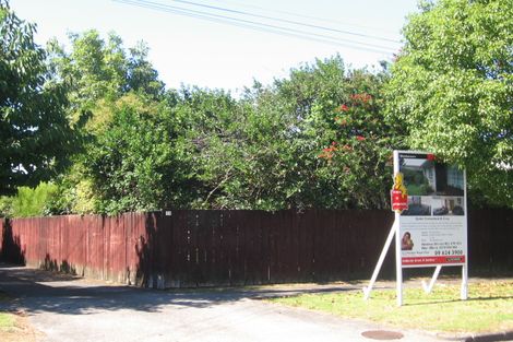 Photo of property in 4/11 Koromiko Street, New Lynn, Auckland, 0600