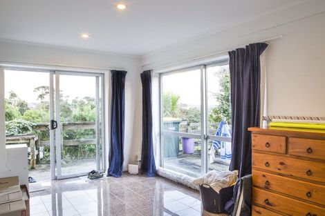 Photo of property in 76 Manuka Road, Glenfield, Auckland, 0629