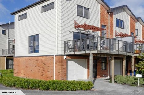 Photo of property in St Claire Village, 9/172 Mcleod Road, Te Atatu South, Auckland, 0610