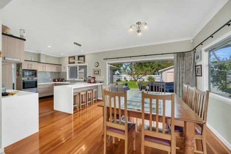 Photo of property in 16 Alamein Crescent, Onekawa, Napier, 4110