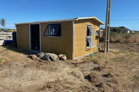 Photo of property in 82 Oki Street, Oreti Beach, Invercargill, 9879