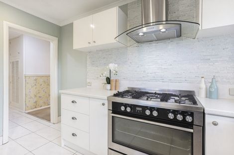 Photo of property in 197a Main North Road, Redwood, Christchurch, 8051