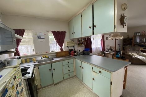 Photo of property in 3 Motukari Place, Onaero, Waitara, 4383