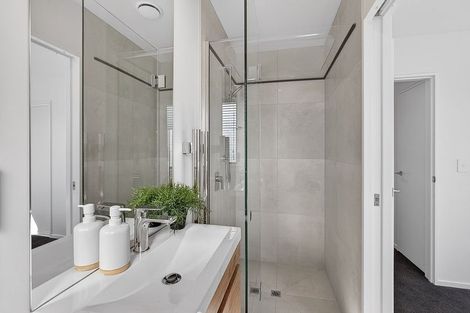 Photo of property in 5/13 Goldsmith Place, Waltham, Christchurch, 8023