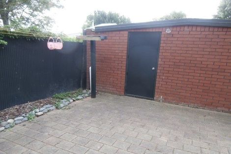 Photo of property in 2/238 Edgeware Road, Edgeware, Christchurch, 8013