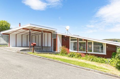 Photo of property in 7 Kau Kau Way, Ngaio, Wellington, 6035