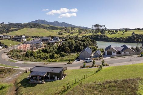 Photo of property in 11 Omahina Street, Raglan, 3225