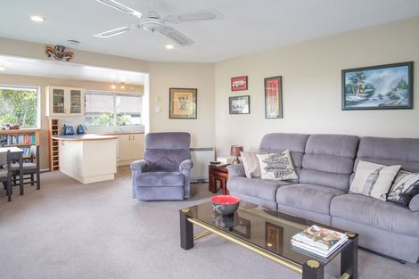 Photo of property in 27 Johns Road, Belfast, Christchurch, 8051