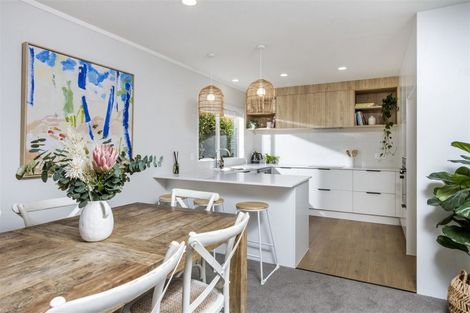 Photo of property in 1/44 Nile Road, Milford, Auckland, 0620