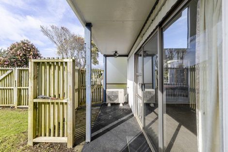 Photo of property in 9a Brierley Place, Marfell, New Plymouth, 4310
