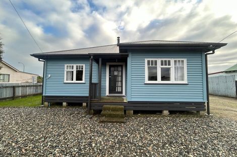 Photo of property in 15 Roebuck Street, Westport, 7825