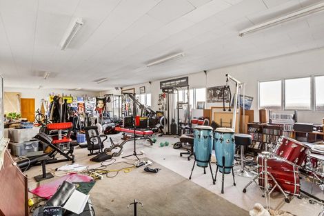 Photo of property in 11 Shamrock Lane, Te Atatu Peninsula, Auckland, 0610