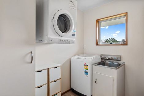 Photo of property in 33 Oakden Drive, Darfield, 7510