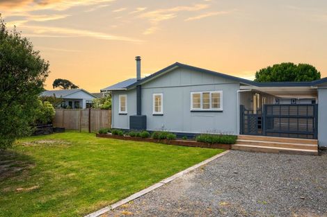 Photo of property in 2 Leyland Road, Te Awanga, 4102