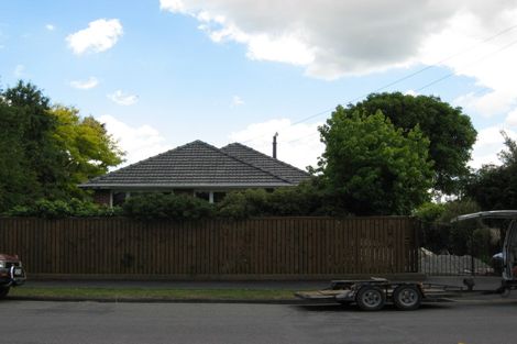 Photo of property in 38 Kendal Avenue, Burnside, Christchurch, 8053