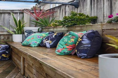 Photo of property in 215u3 Massey Street, Frankton, Hamilton, 3204