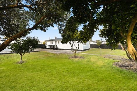 Photo of property in 10 Rosalind Street, Deanwell, Hamilton, 3206