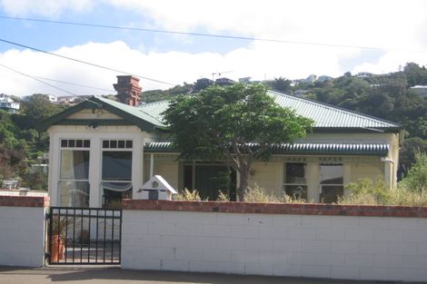 Photo of property in 48 Mckinley Crescent, Brooklyn, Wellington, 6021