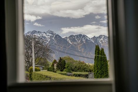 Photo of property in 1 Suburb Street, Queenstown, 9300