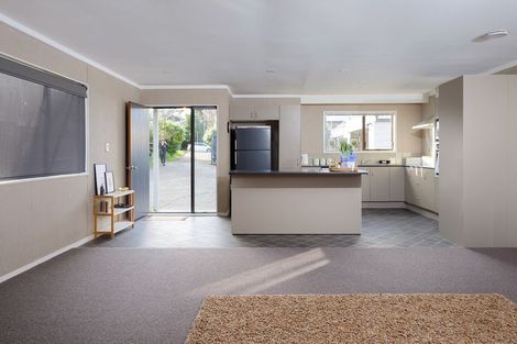 Photo of property in 7 Pokapu Place, Bethlehem, Tauranga, 3110