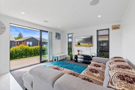 Photo of property in 90 Hills View Drive, Papamoa, 3118