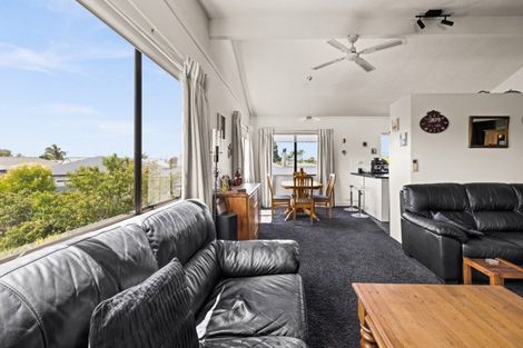 Photo of property in 8 Devon Street, Taradale, Napier, 4112