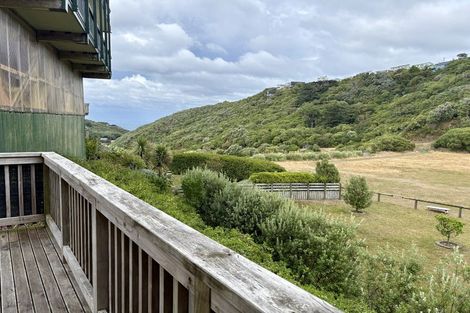 Photo of property in 56 Houghton Bay Road, Houghton Bay, Wellington, 6023