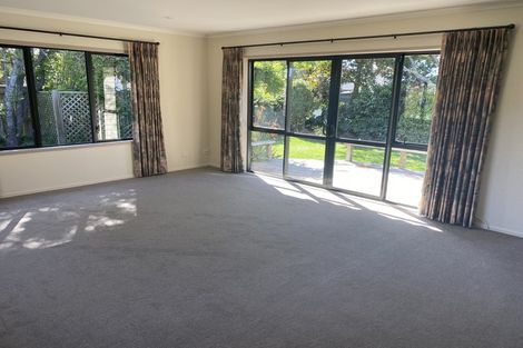 Photo of property in 230 Tukapa Street, Westown, New Plymouth, 4310