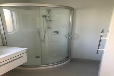 Photo of property in 19a/9 Verbena Road, Birkdale, Auckland, 0626