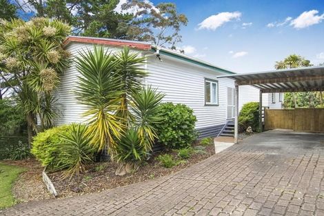Photo of property in 59 Woodside Road, Massey, Auckland, 0614