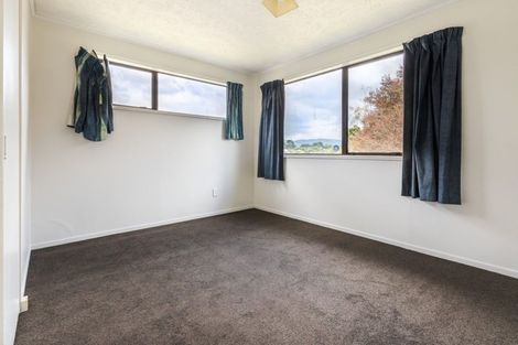 Photo of property in 86 Sunvue Road, Glen Eden, Auckland, 0602