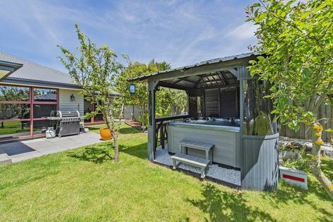 Photo of property in 17b Manor Drive, Rolleston, 7614