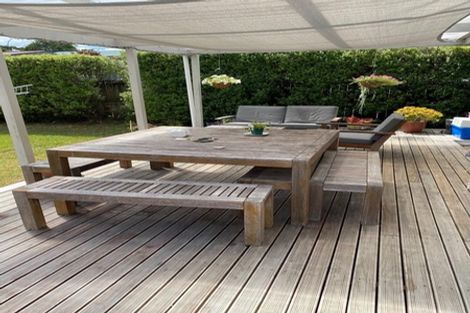 Photo of property in 4 Wharf Road, Te Atatu Peninsula, Auckland, 0610