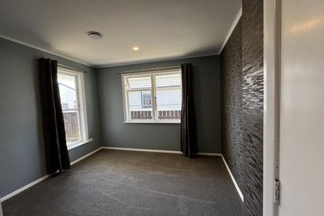 Photo of property in 51 Power Street, Levin, 5510