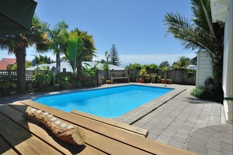 Photo of property in 23 Lincoln Road, Bluff Hill, Napier, 4110