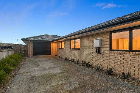Photo of property in 12u2 Onukutara Place, Huntington, Hamilton, 3281