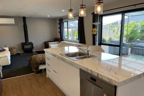 Photo of property in 4 Fearne Drive, Woodend, 7610