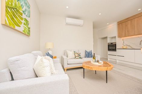 Photo of property in 89b Whitford Road, Botany Downs, Auckland, 2014
