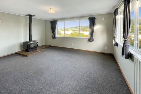 Photo of property in 15 Anthony Street, Tawa, Wellington, 5028