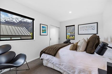 Photo of property in 3a Rannoch Drive, Jacks Point, Queenstown, 9371