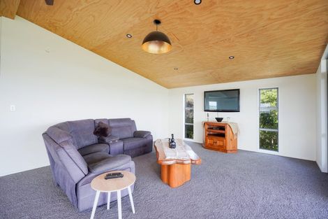 Photo of property in 591 Omaui Road, Omaui, Invercargill, 9877