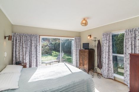 Photo of property in 385a Te Moana Road, Waikanae, 5036