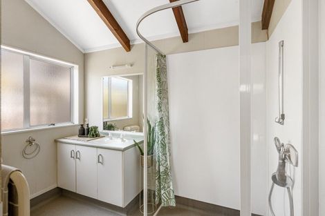 Photo of property in 24 Church Road, Taradale, Napier, 4112