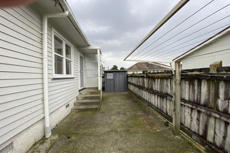 Photo of property in 98c Waiwhetu Road, Waterloo, Lower Hutt, 5011