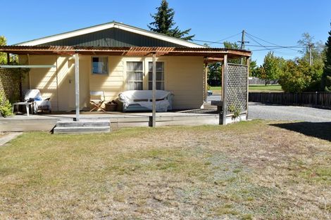 Photo of property in 11 Ruataniwha Road, Twizel, 7901