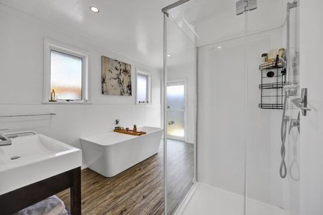 Photo of property in 45 Oberon Street, Stratford, 4332