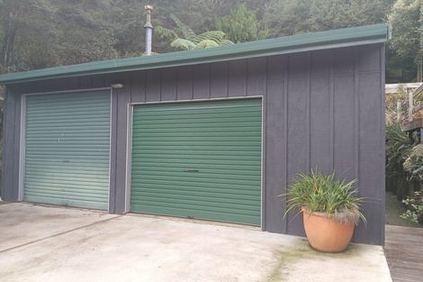 Photo of property in 6 Pohutukawa Grove, Whitianga, 3510