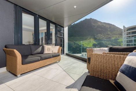 Photo of property in 11 Maunganui Road, Mount Maunganui, 3116