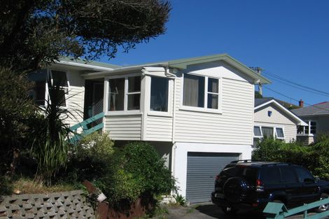 Photo of property in 36 Raumati Terrace, Khandallah, Wellington, 6035